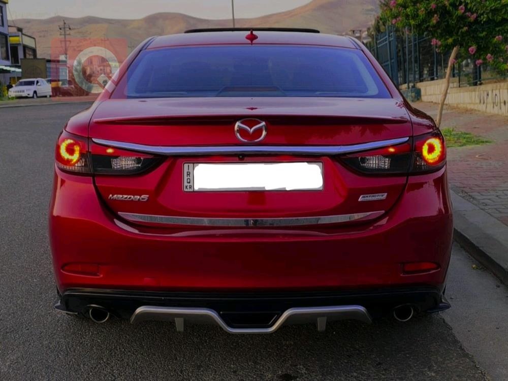 Mazda 6